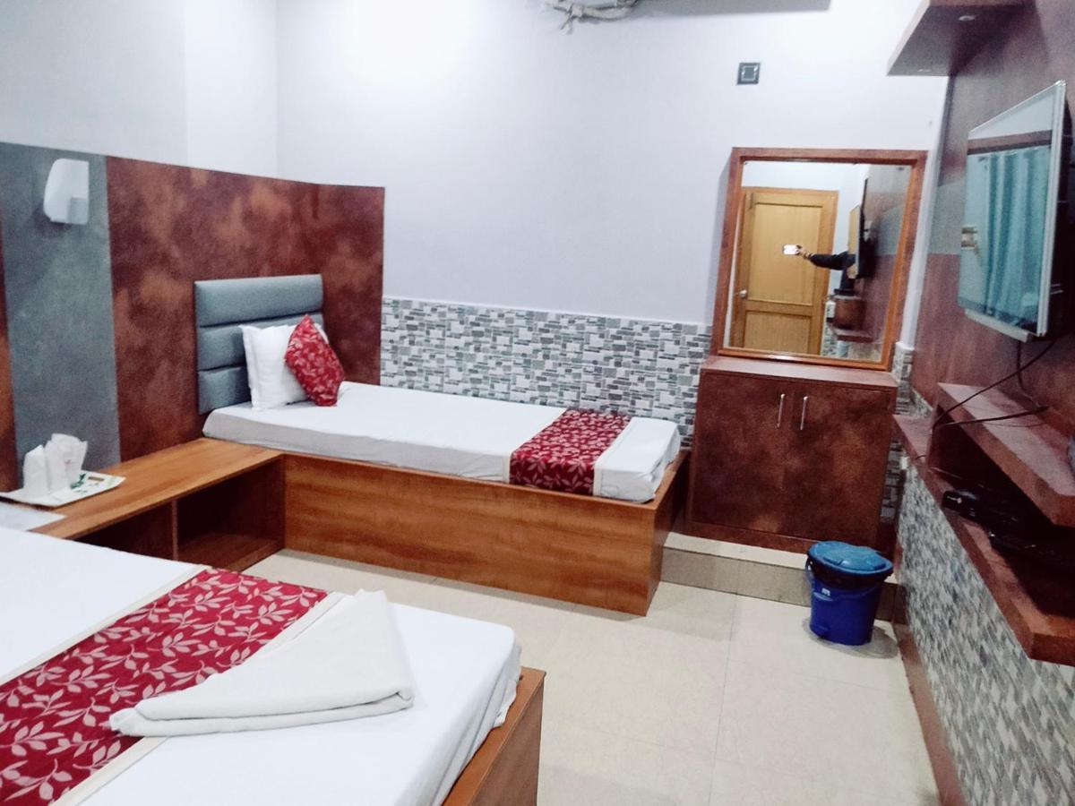 Hotel City Park Guwahati Luaran gambar
