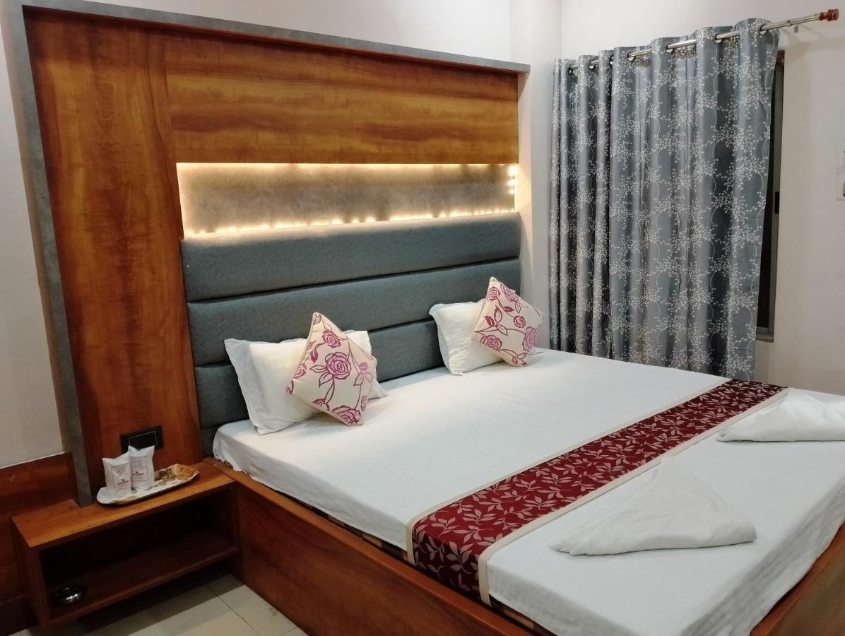 Hotel City Park Guwahati Luaran gambar